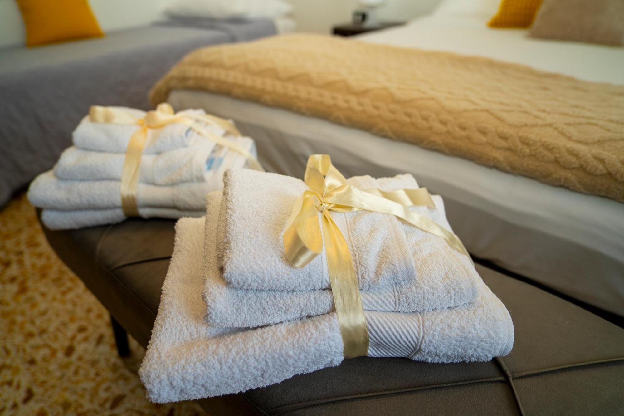 Sotto La Torre Apartment Caiazzo ภายนอก รูปภาพ